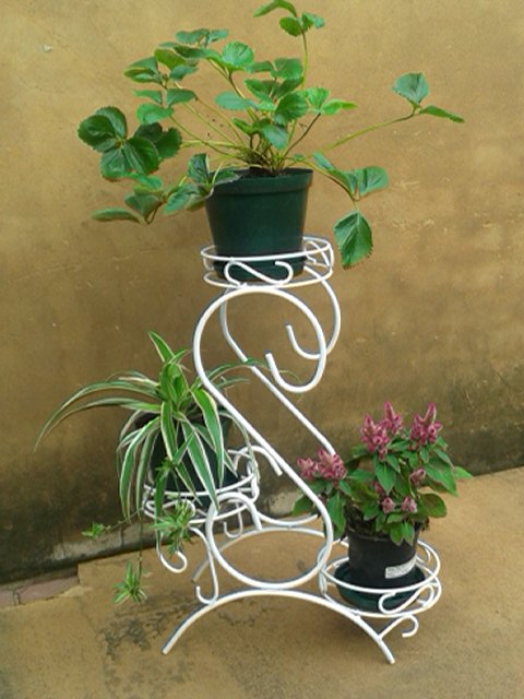 Small Pot Stand